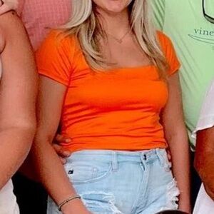 Cropped orange top